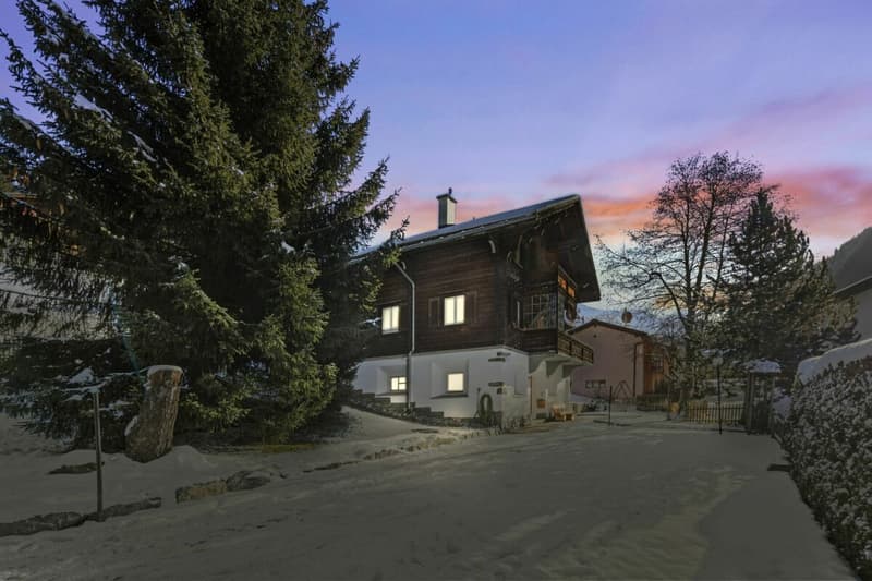Chalet in the heart of Churwalden (2)