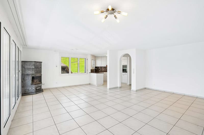 Lake Ägeri waterfront location: breathtaking lake view and 129 m² balcony/outdoor area (4)
