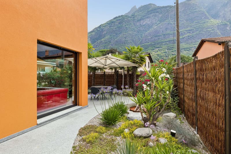 Maison neuve avec jardin méditerranéen (7)