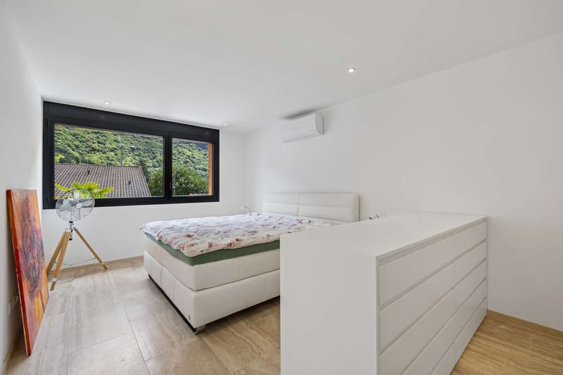 Maison neuve avec jardin méditerranéen (9)