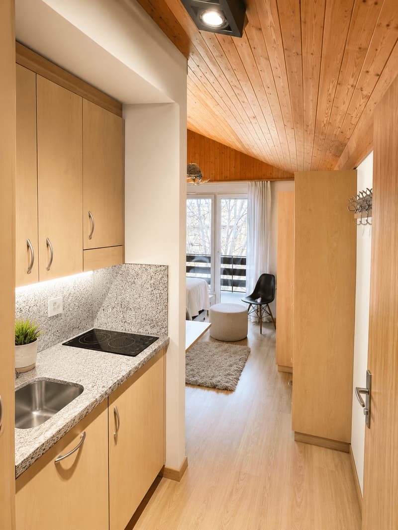 Möbliertes Ferien-Studio mit Ski-in, Balkon und Parkplatz (3)