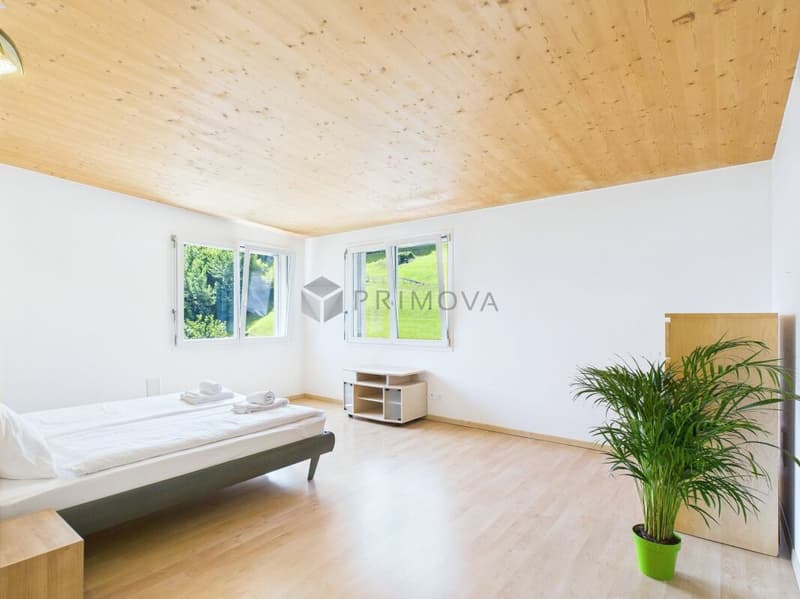 Hotel & Ristorante con appartamenti, vigneto e terreno edificabile in posizione premium sul lago di Walensee (30)