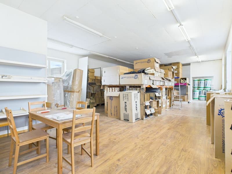 Profit from 320m² of commercial space in a prime harbor location at an unbeatable price (7)