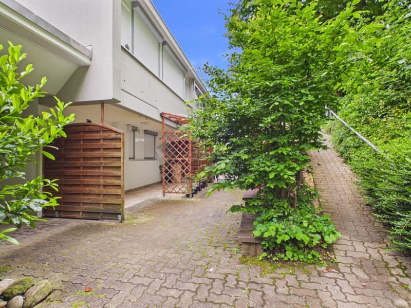 Modern 5.5 room maisonette offers exclusive living on three floors like a single-family house (10)