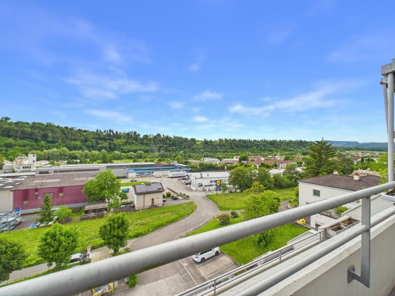 Modern 5.5 room maisonette offers exclusive living on three floors like a single-family house (12)