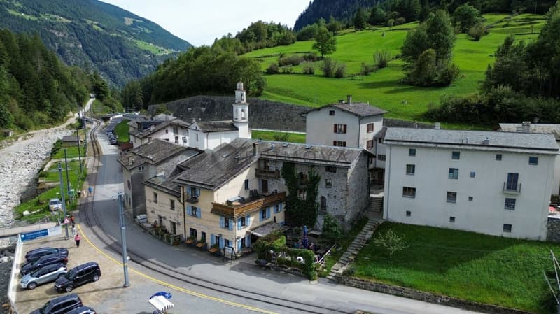 Hotel & Ristorante con appartamenti a Miralago (2)