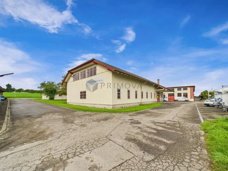 Spacious property with numerous possibilities - Commercial property with Lake Constance charm (10)