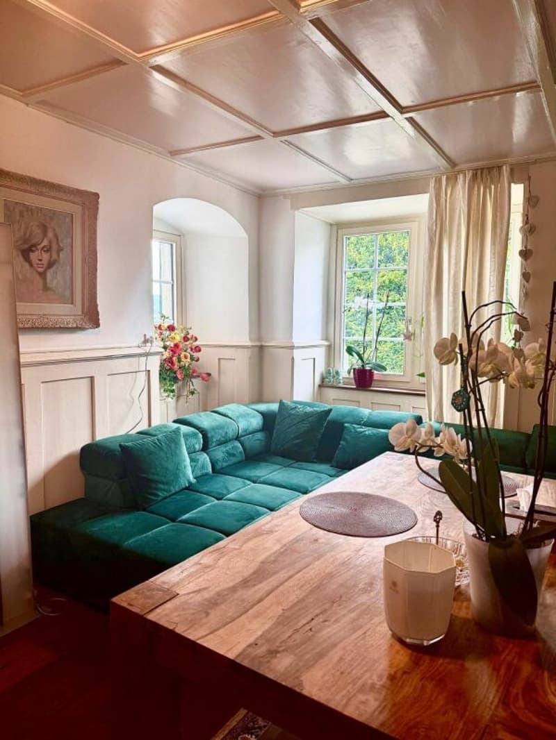 Living with character - stylish 6.5 room apartment on Lake Zurich (1)
