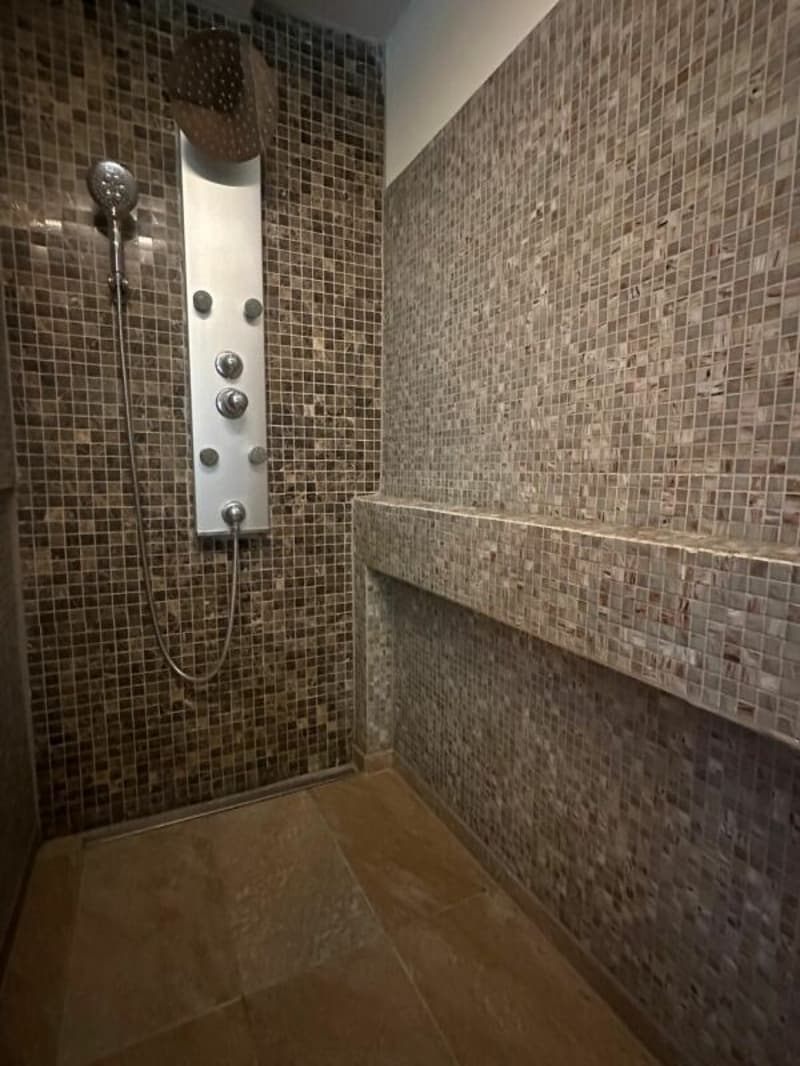 Living with character - stylish 6.5 room apartment on Lake Zurich (8)