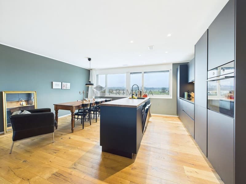 RESERVED - Top Apartment at the New Top Price (4)