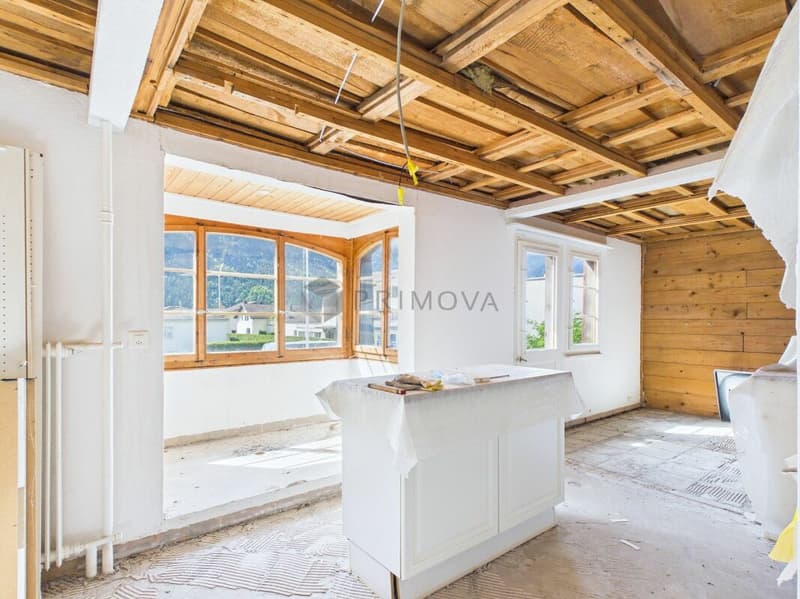 Traditional chalet with gastronomy and two residential units on a spacious plot (4)
