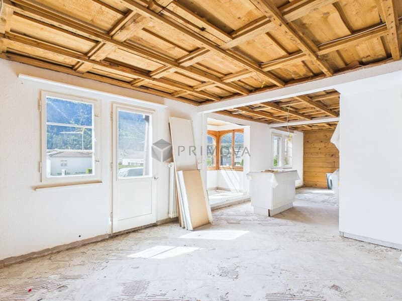 Traditional chalet with gastronomy and two residential units on a spacious plot (5)
