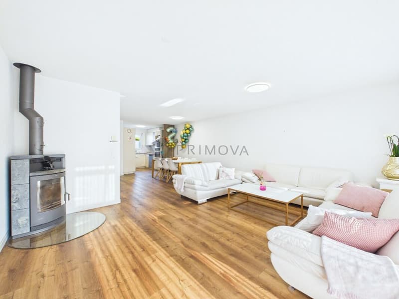 Freshly renovated family idyll with garden and play paradise on the top floor (1)