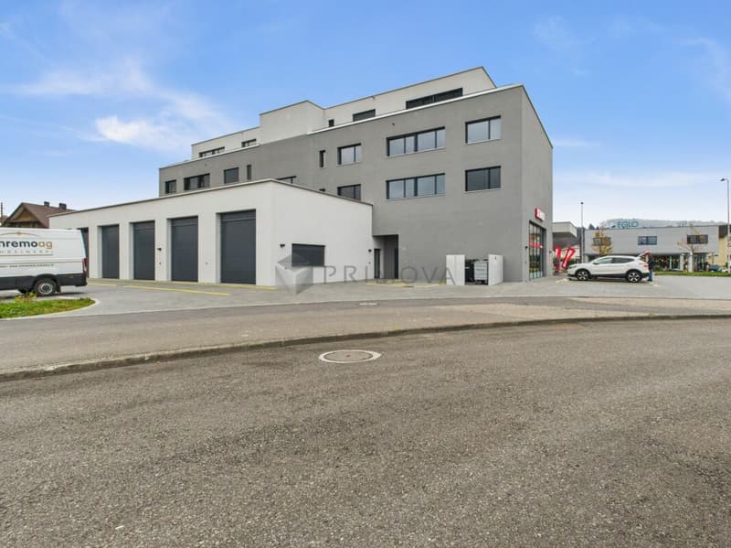 Stylish and nearly new living experience with a grandiose XXL terrace (14)