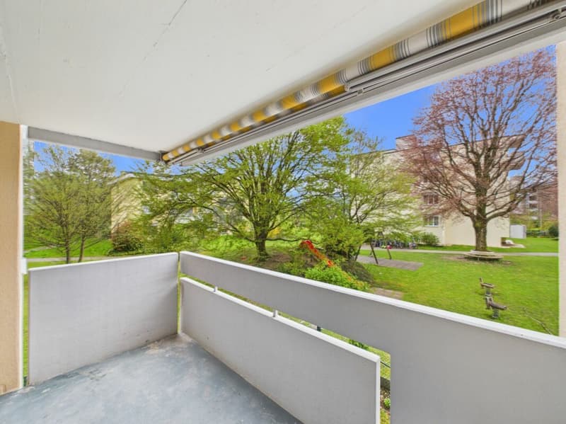 High-quality renovated 3.5-room apartment in a sought-after residential area (3)
