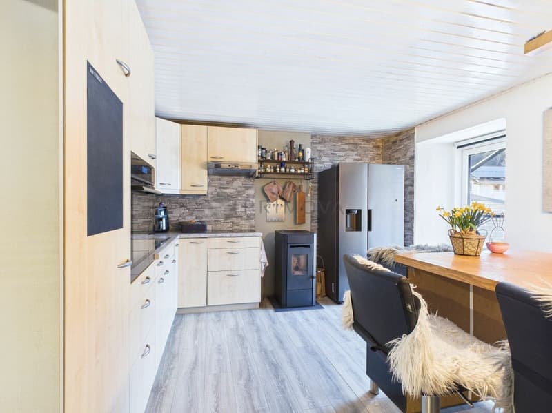 Charming multi-family house with development potential in a quiet location in Rhäzüns (4)