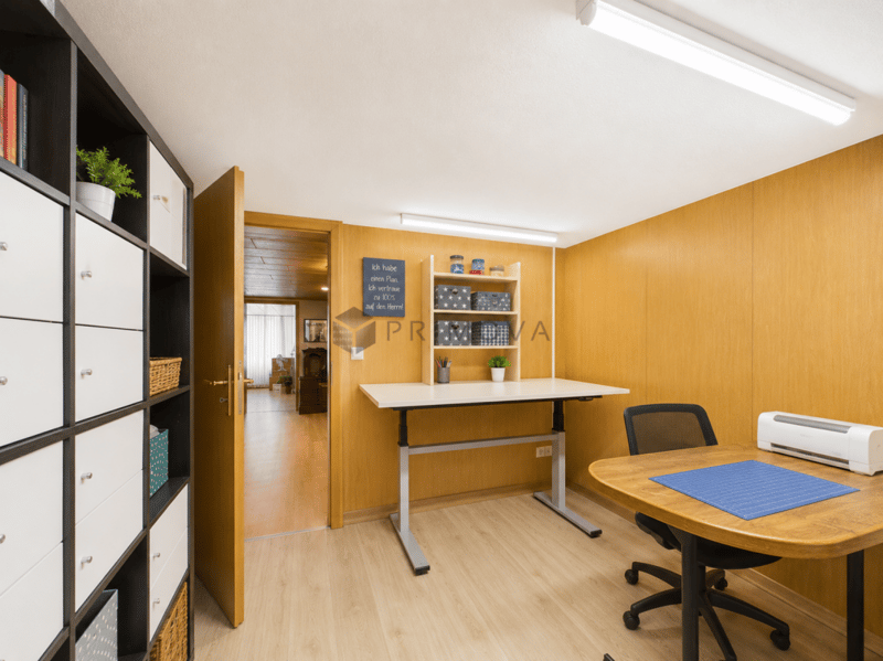 Maison de rang de 5,5 pièces conviviale pour les familles avec beaucoup d'espace et extérieur ensoleillé (10)