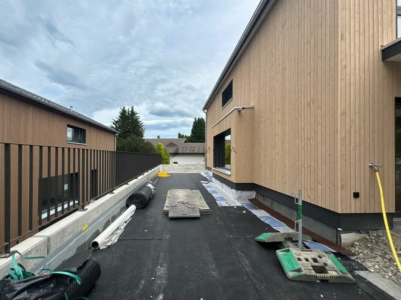 Fulfill your dream of living with this breathtaking new building property (12)