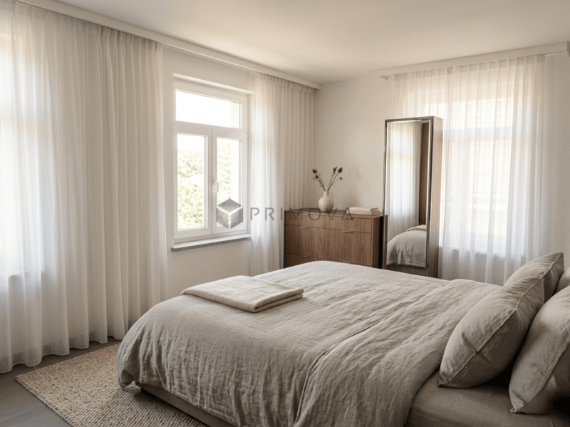 Charming corner house with two residential units - versatile and attractive perspective (4)
