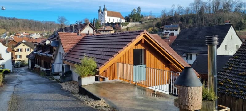 Casa multifamiliare completamente ristrutturata con 4 unità abitative (11)