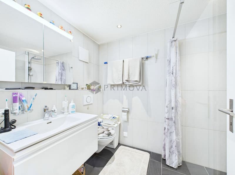 RESERVED - Modern design meets Emmental idyll: Top apartment for sale (7)
