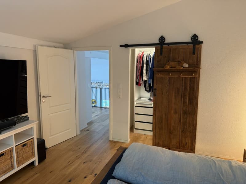 Abitare di lusso in una villa con spa privato e vista mozzafiato (7)