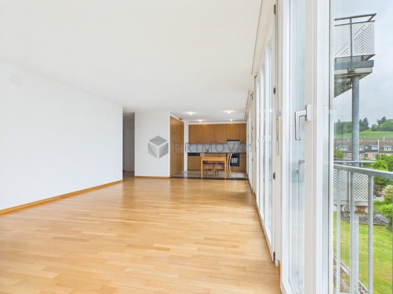 Nouvel appartement 5.5 pièces près du lac et de la vieille ville à Murten (4)