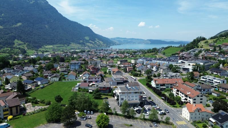 Top-Objekt Goldau: Jetzt investieren in Wohn und Geschäftshaus mit Wertschöpfungspotenzial! (1)