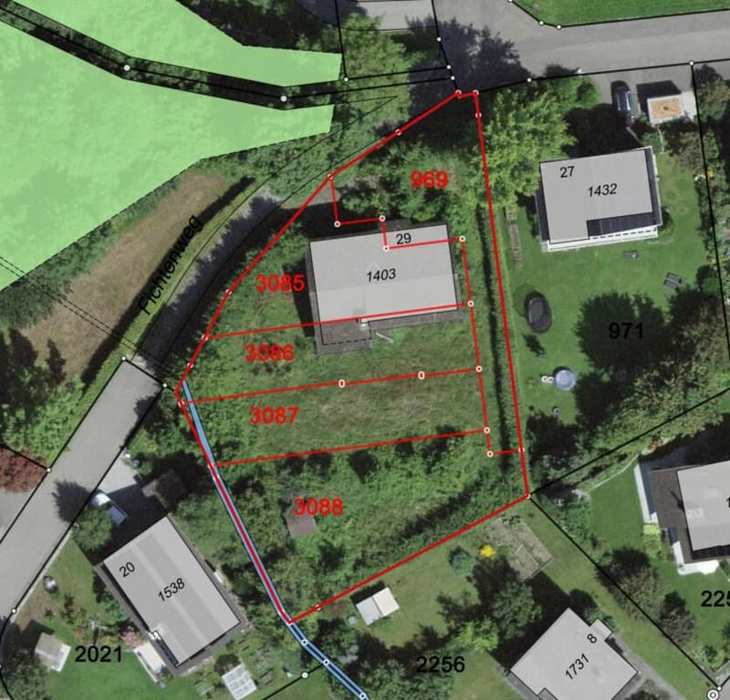 Terreno edificabile in una zona residenziale soleggiata (1)