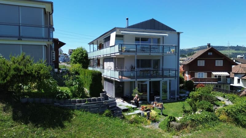 Your private paradise with a grandiose view and garden (2)