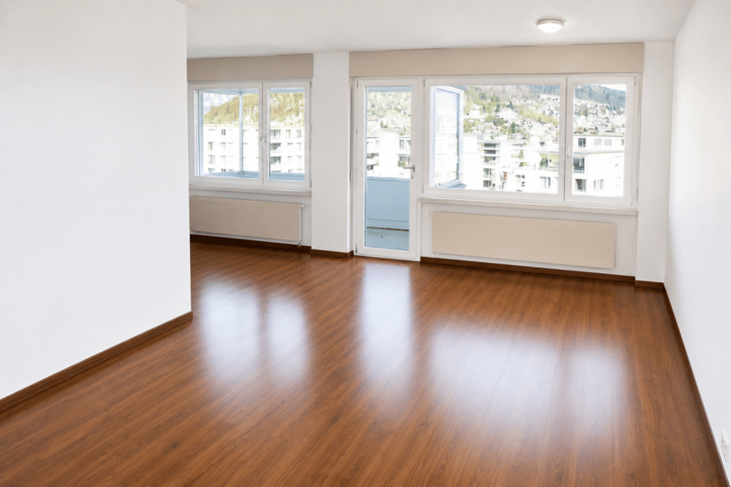 Attraktive 4.5 Zimmer-Dachwohnung in familienfreundlicher Umgebung (1)
