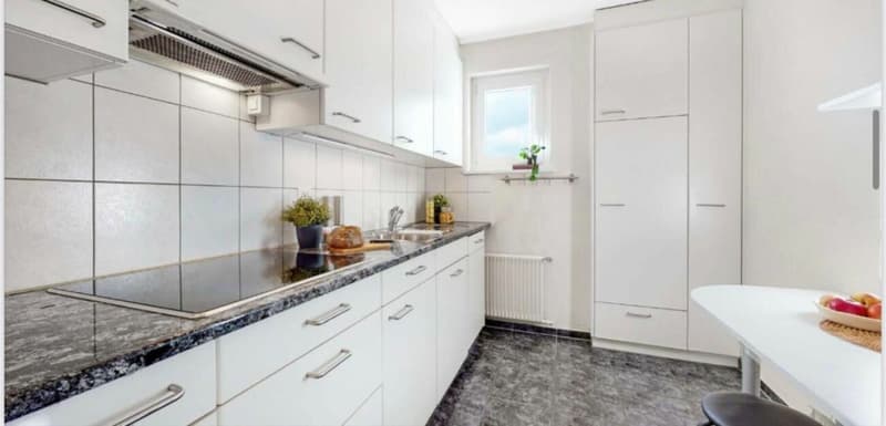 Grosszügige 5.5 Zimmer-Wohnung mit 115 m² Wohnfläche und Dachterrasse (3)