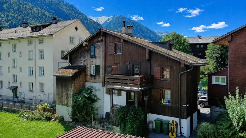Unique 320-year-old Strickbau - 5 rooms, mountain view & plenty of charm (2)