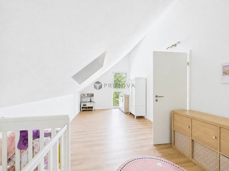 Neuwertiges Doppeleinfamilienhaus zum Greifen nah! (6)
