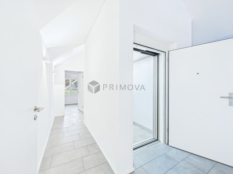 Helle 4.5 Zimmer-Wohnung mit schöner Aussicht und attraktivem Wohnkomfort (10)