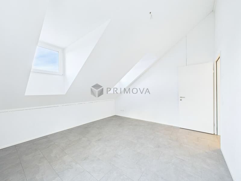 Helle 4.5 Zimmer-Wohnung mit schöner Aussicht und attraktivem Wohnkomfort (6)