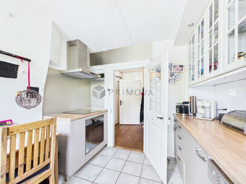 Stilvolle 6.5 Zimmer Wohnung mit Charakter am Zürichsee (5)