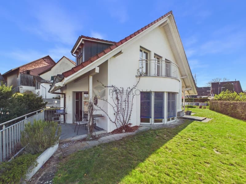 Charmantes Einfamilienhaus mit zusätzlicher Landwirtschaftsfläche - ideal für Pferdeliebhaber (3)