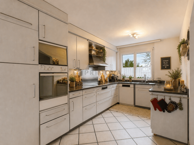 Sonniger Familientraum: 5.5 Zimmer mit unverbautem Pilatusblick (4)
