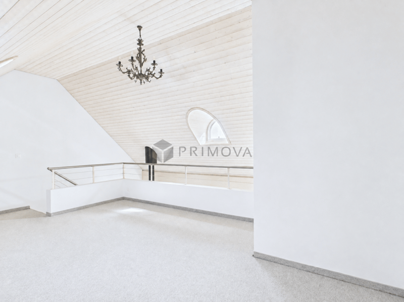 Licht, Charme & Gemütlichkeit - 2.5 Zimmer-Dachwohnung in Klingnau (4)