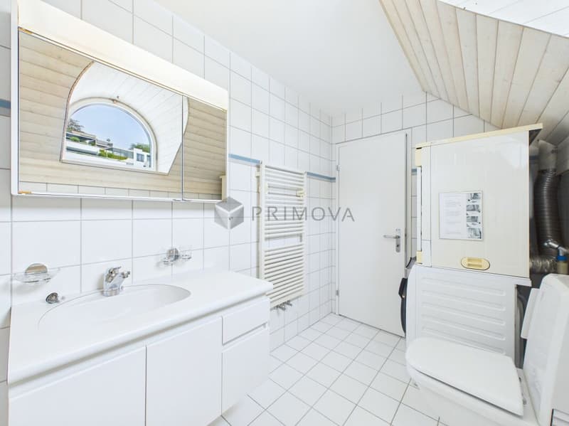 Licht, Charme & Gemütlichkeit - 2.5 Zimmer-Dachwohnung in Klingnau (9)
