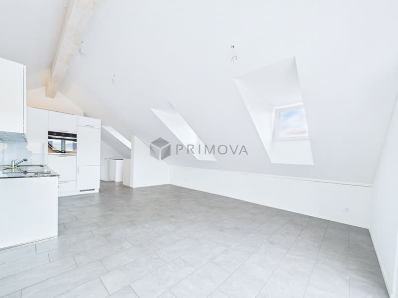 Wohnen mit Weitblick - helle 4.5 Zimmer Wohnung mit 1.01 % Hypothek (2)