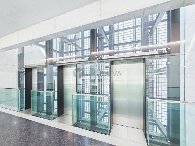 Repräsentative Bürofläche an bester Lage in Zürich-Oerlikon (3)