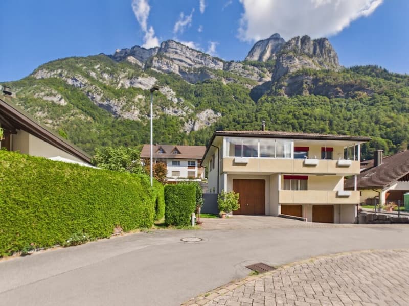 Einfamilienhaus mit Einliegerwohnung in Heiligkreuz (Mels) (17)