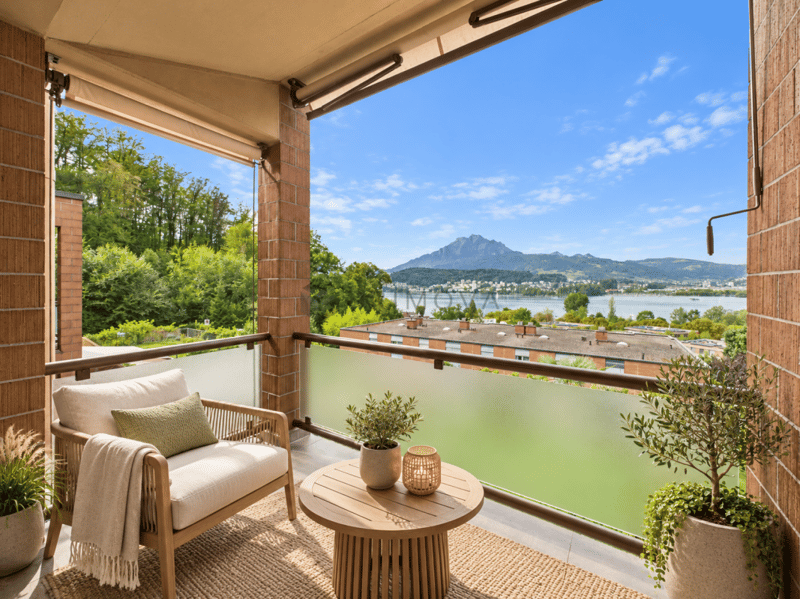 Logenplatz über dem Vierwaldstättersee, elegantes Reihenhaus-Juwel in Luzern (5)