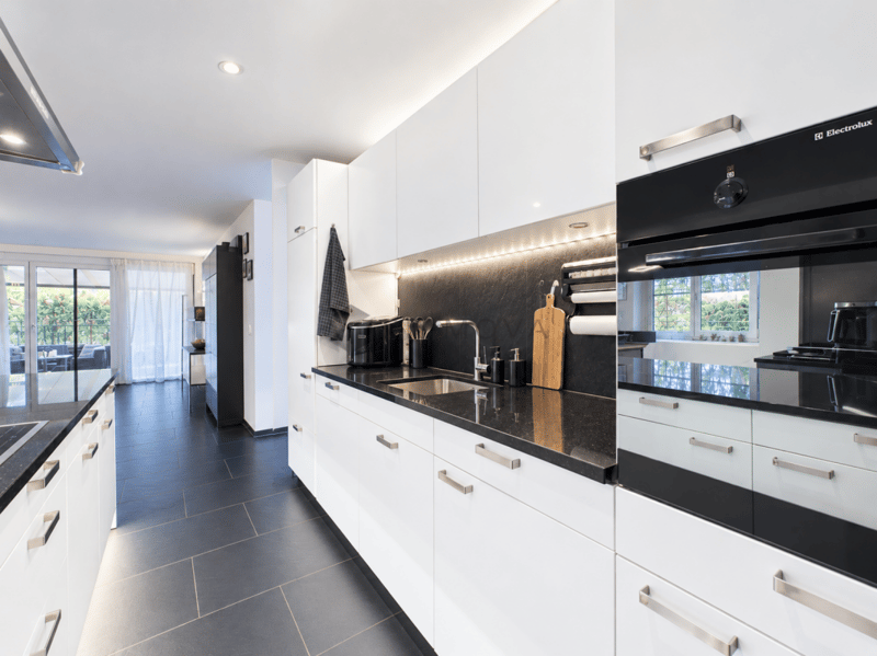 Sonniges Wohnen mit Weitblick und 50m² private Terrasse (5)