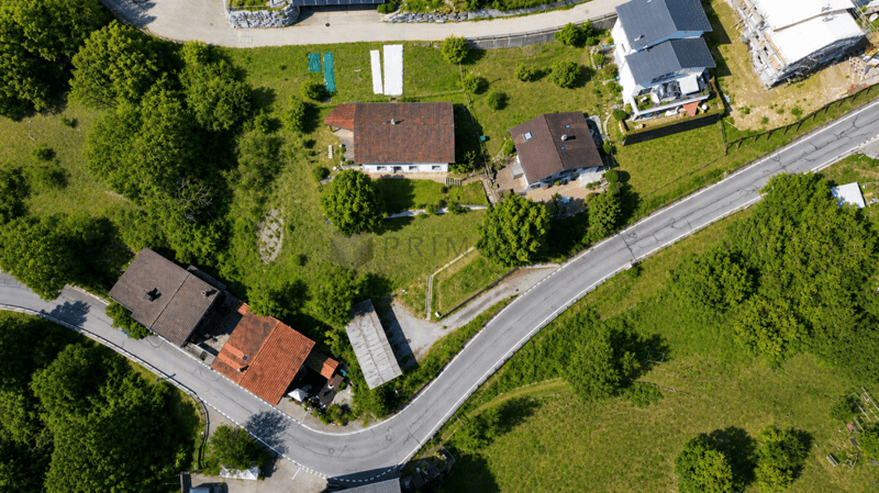 Einfamilienhaus mit Weitblick in bevorzugter Lage von Maladers (3)