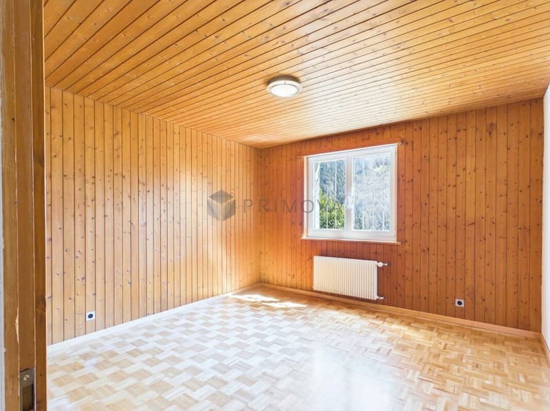 Einfamilienhaus mit Weitblick in bevorzugter Lage von Maladers (12)