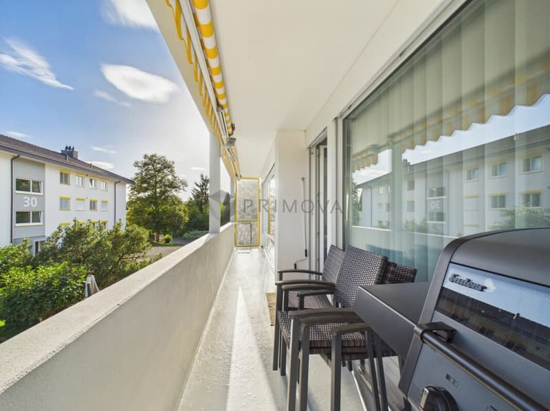 Modernisiert & grosszügig mit Cheminée im familienfreundlichen Quartier (12)