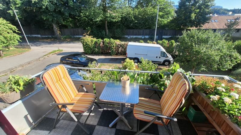 Drei-Familienhaus mit grosser Garage/Werkstatt (7)